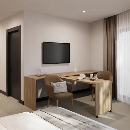 Bob W Patraix Hotel Valenza